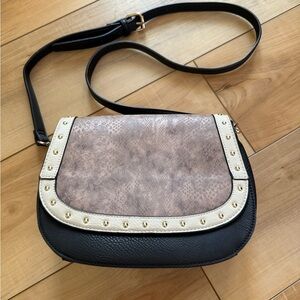 Coco + Carmen Black and Cream Crossbody Bag with Heart Studs